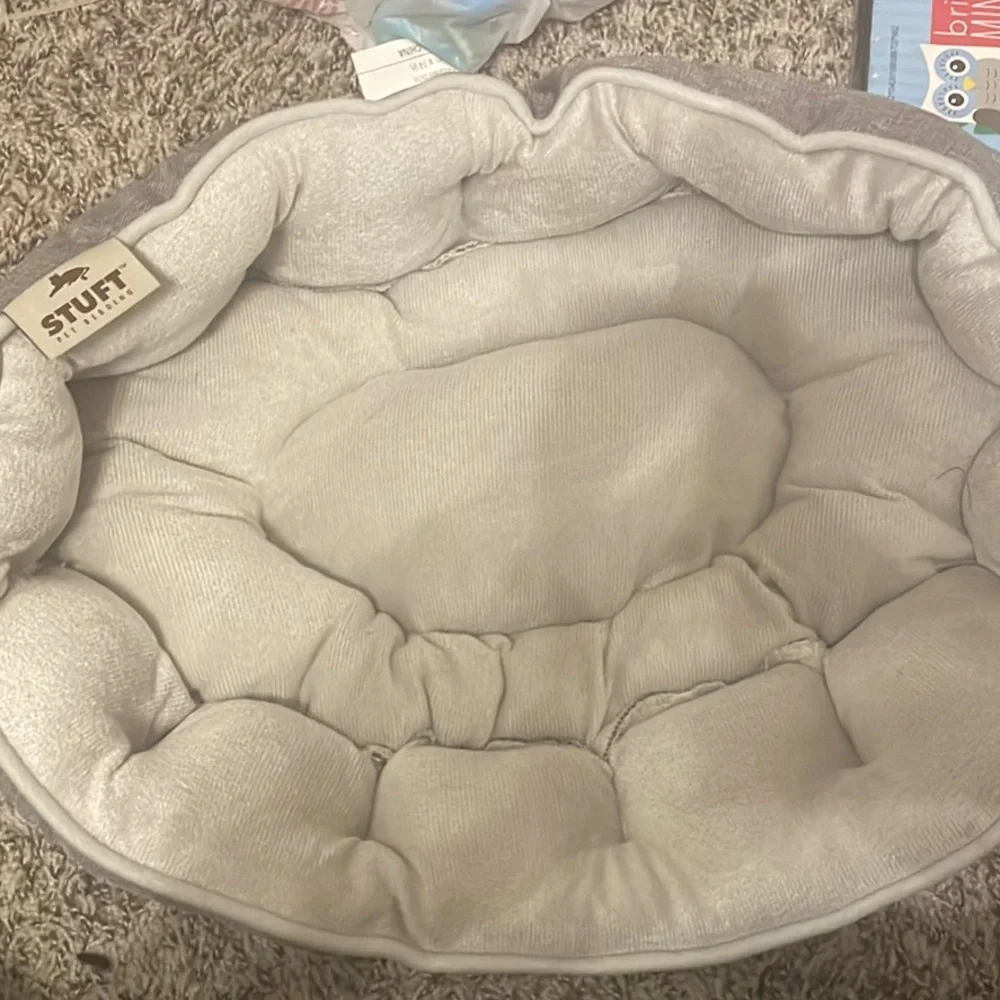 Cat bed